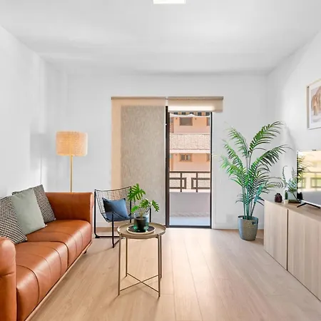 Elegant With Private Workspace *